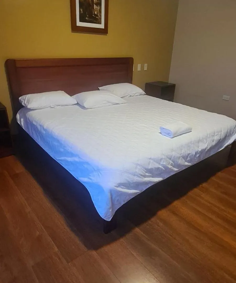 Hotel Hostal California By Chat Noir Cuenca