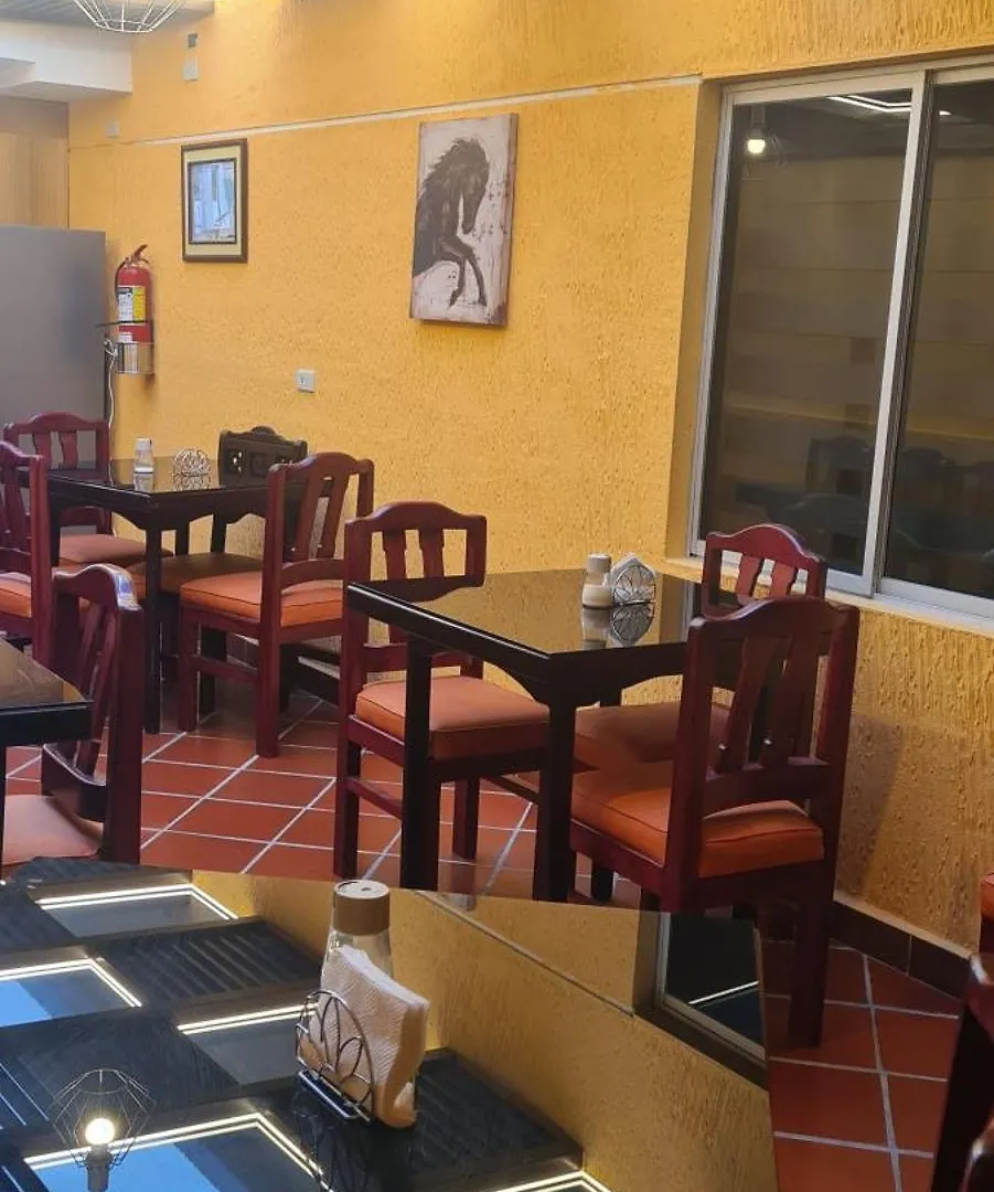 Hotel Hostal California By Chat Noir Cuenca