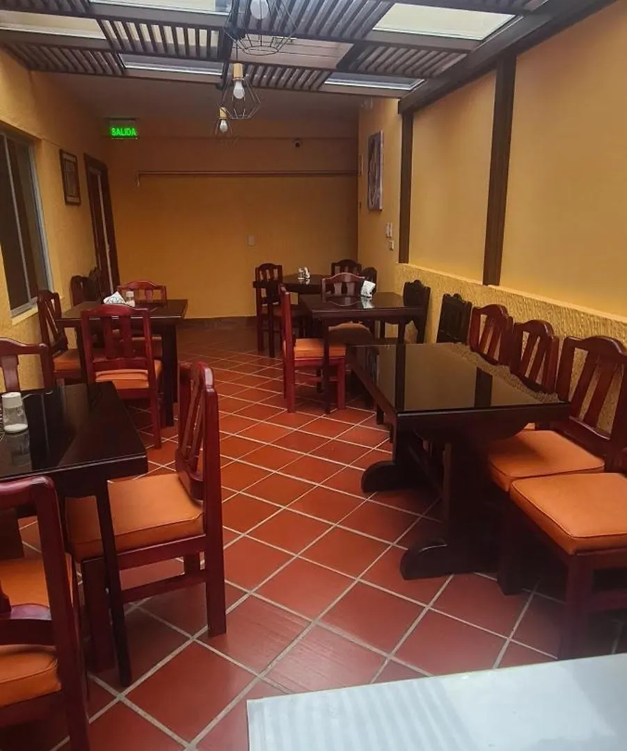 Hotel Hostal California By Chat Noir Cuenca