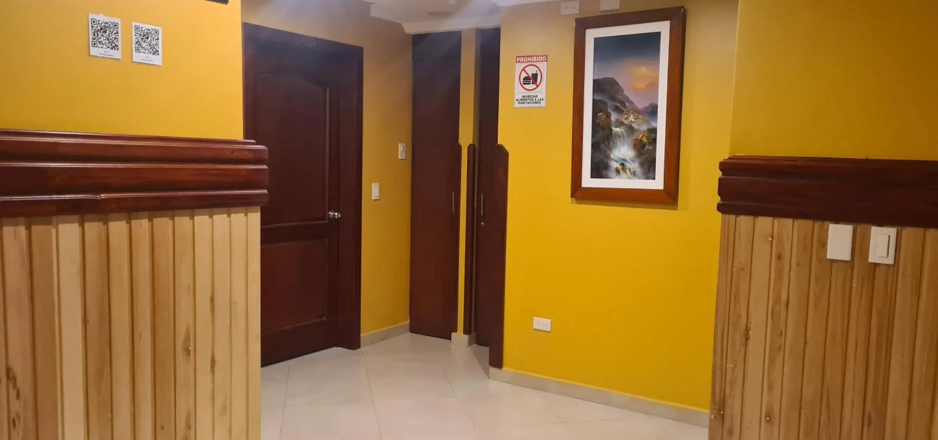 Hostal California By Chat Noir Cuenca 2*,